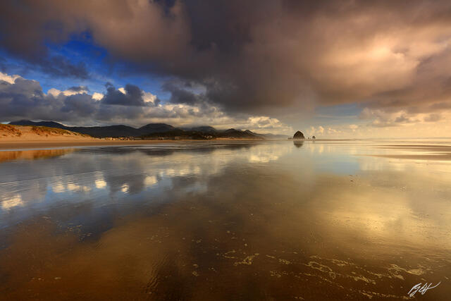 B235 Sunrise Haystack Rock, Chapman Beach, Cannon Beach. Oregon print