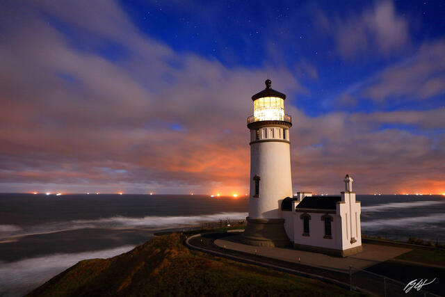L029 North Head Lighthouse, Cape Disappointment, Washington  print