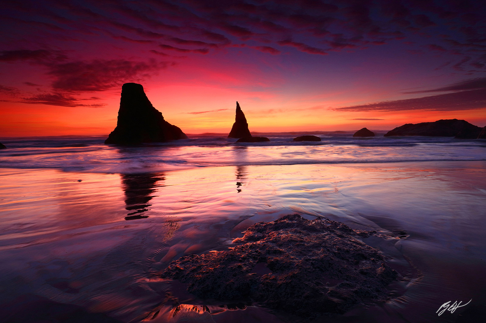 Sunset and the Wizards Hat from Face Rock Beach in Bandon on the Southern Oregon
