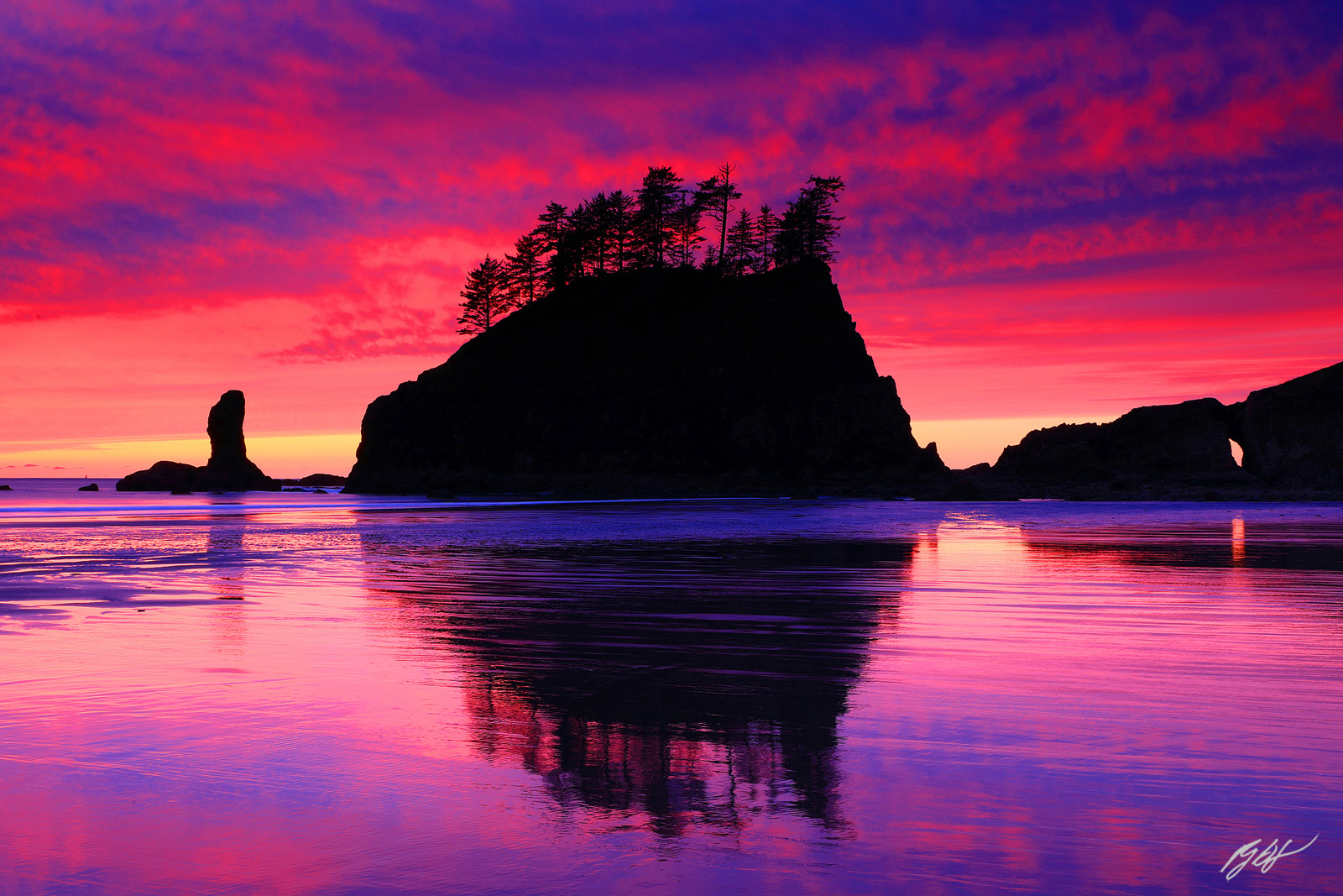 Sunset and Sea Stacks on Second Beach in Olympic National Park in Washington