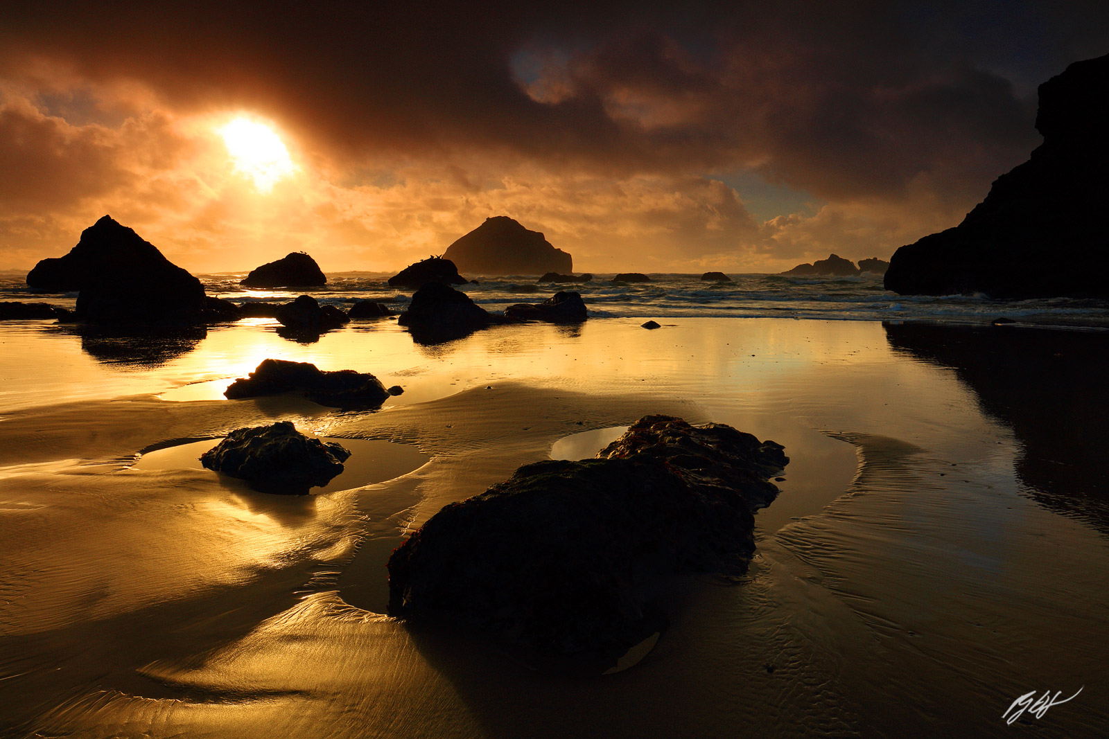 Sunset and Face Rock on Face Rock Beach in Bandon on the Southern Oregon Coast