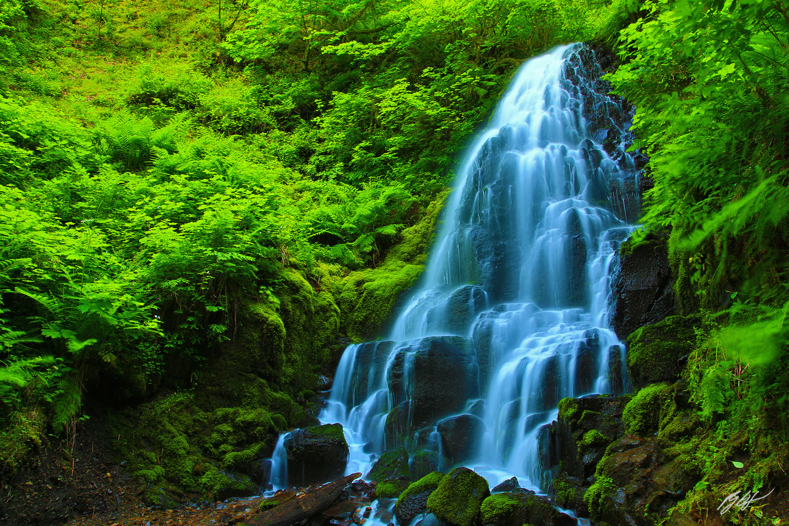 Fairy Falls in the Columbia River Gorge National Scenic Area in Oregon