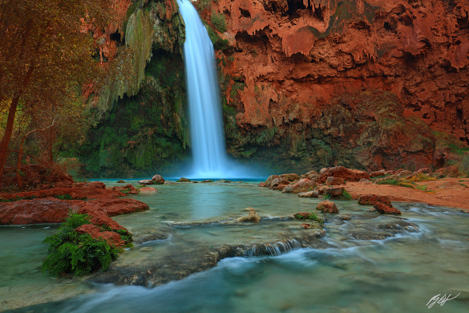 Havasu Falls in Havasu Canyon in the Havasupai Indian Reservation in Arizona