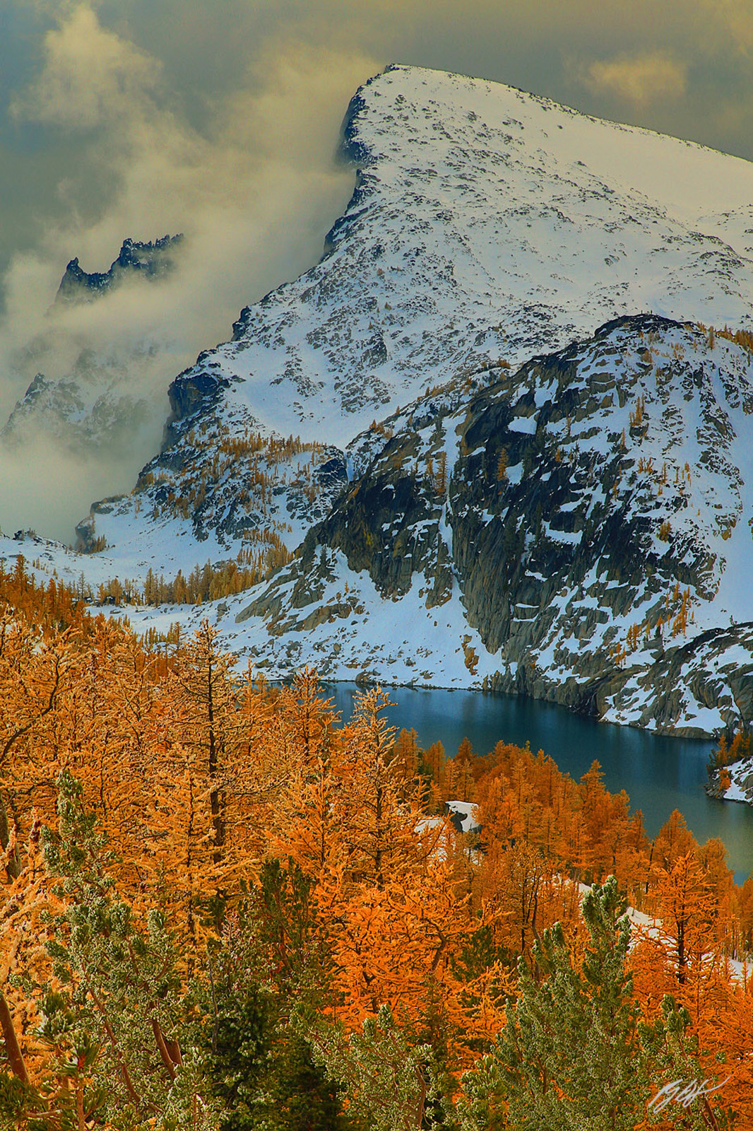 Golden Larch and Little Anna Purna in the Enchantments, Alpine Lakes Wilderness in Washington