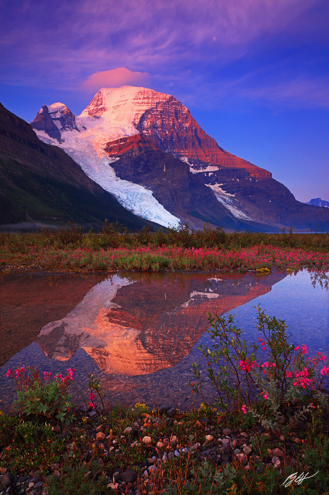 Sunrise Mt Robson Reflected in Berg Lake, Mt Robson Provincial Park in Canada