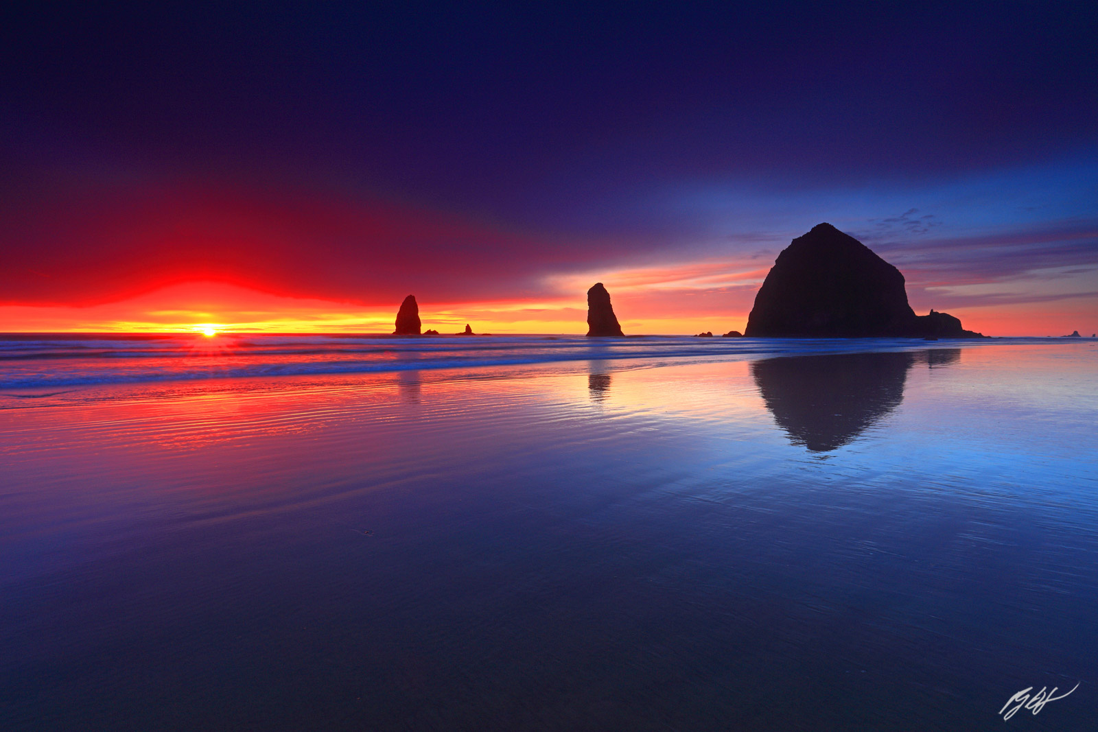 Sunset Haystack Rock and the Needles in Cannon Beach, Oregon